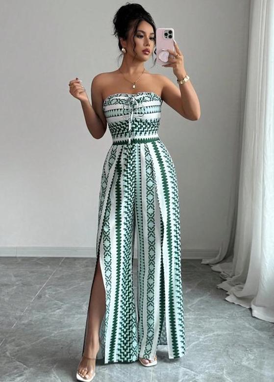๐ Geometric Jumpsuit with Halter Neckline & Side Slit โ Unique print & elastic back