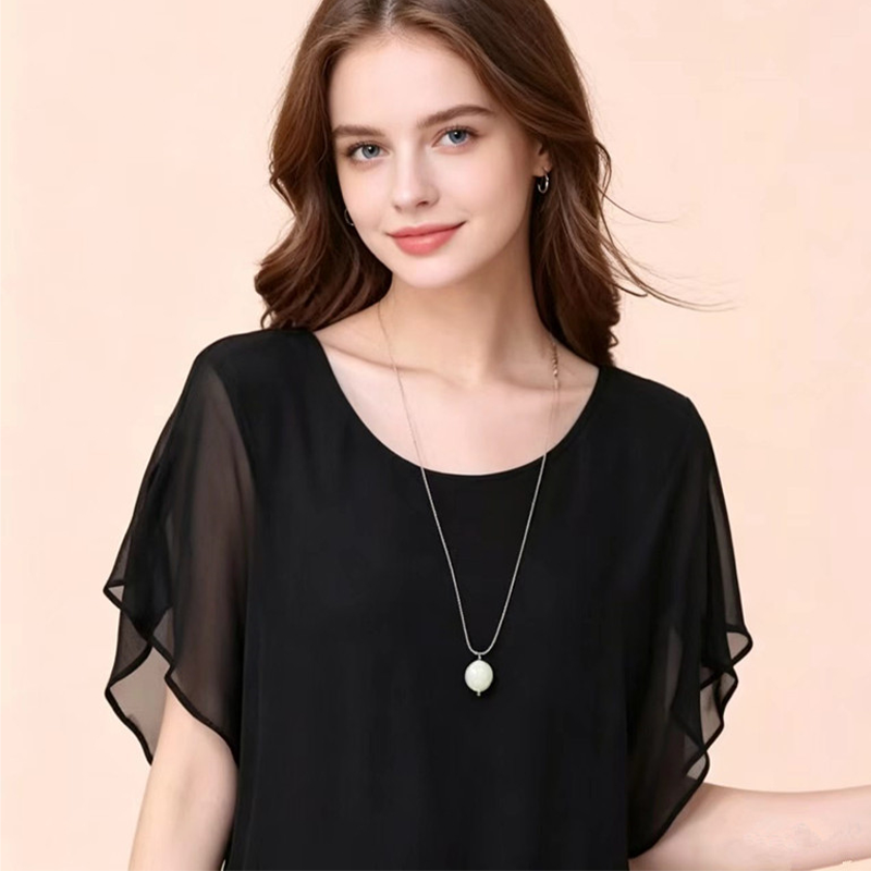 👚✨ Women's Premium Blend Fitted Blouse – Elegant Batwing Sleeve Banded Hem Tunic Top